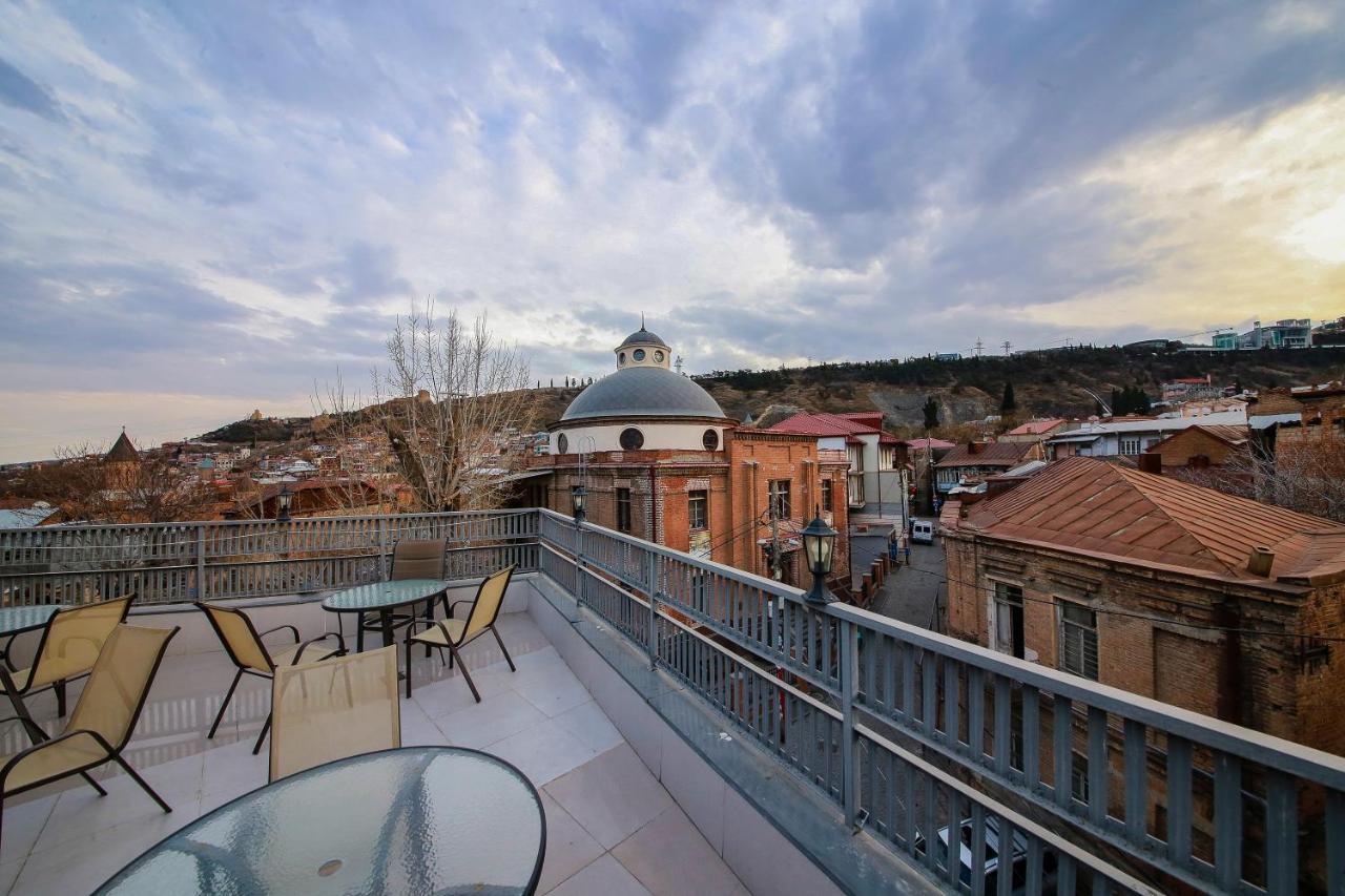 Royal Hotel Tbilisi Buitenkant foto
